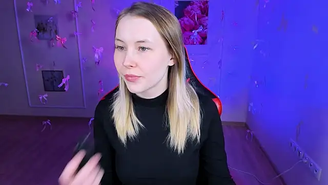 yourella online show from 04-17-26, 09:01