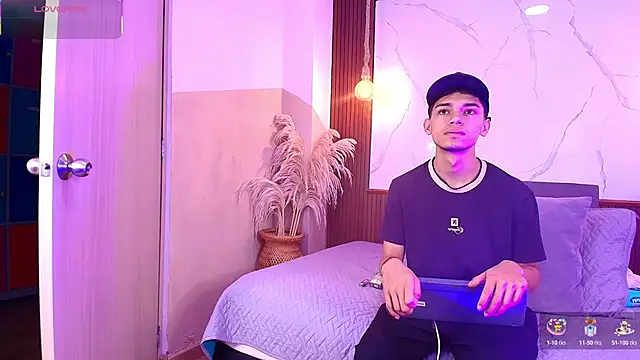 Eroticxcouple online show from 06-06-26, 05:06