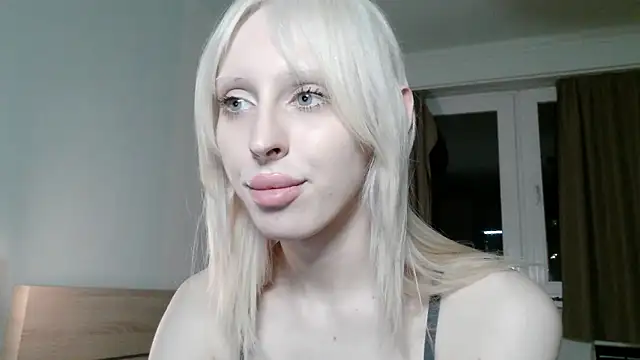 Sora100000 online show from 04-08-26, 06:52