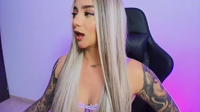 Megan jacksonn  online show from 04-21-26, 11:51