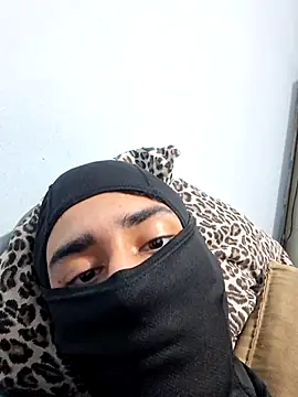 Snapshot of Frankito56 chatting on 04-11-26, 04:39 Frankito56 online show from 04-11-26, 04:39