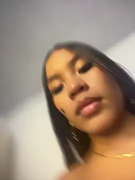 pocahontasbaby  online show from 05-22-26, 04:41