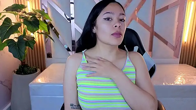 danay tp online show from 04-10-26, 07:51