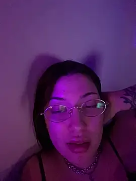 cherryxxox online show from 04-18-26, 04:05