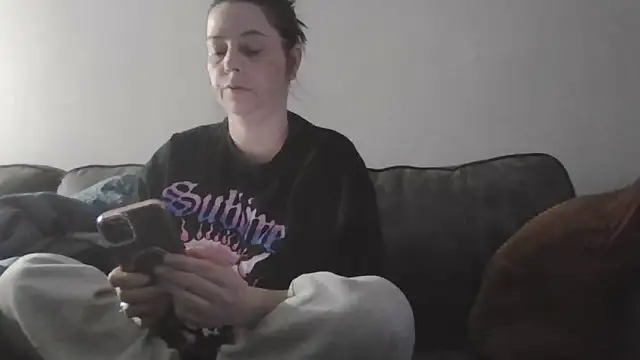 lily1982 online show from 05-10-26, 05:01