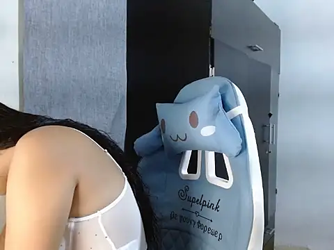 Snapshot of nathasha_Angi chatting on 04-11-26, 03:33 nathasha Angi online show from 04-11-26, 03:33