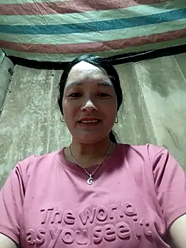 Snapshot of vanlucky2 chatting on 04-22-26, 11:17 vanlucky2 online show from 04-22-26, 11:17
