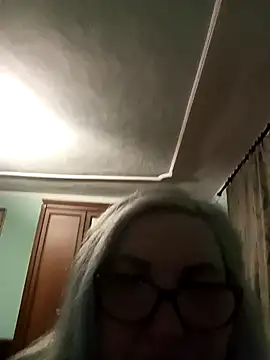 Snapshot of AureliaSky598 chatting on 04-25-26, 06:38 AureliaSky598 online show from 04-25-26, 06:38