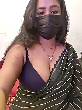 Snapshot of Arohi_baby chatting on 04-25-26, 03:31 Arohi baby online show from 04-25-26, 03:31