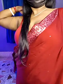 Snapshot of Arohi_baby chatting on 05-07-26, 02:11 Arohi baby online show from 05-07-26, 02:11