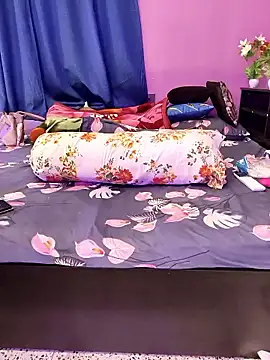 Snapshot of Arohi_baby chatting on 05-21-26, 03:57 Arohi baby online show from 05-21-26, 03:57