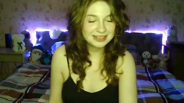 HoneyTangerine online show from 04-27-26, 06:06