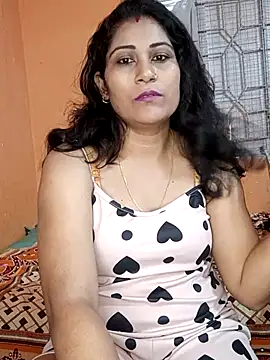 Snapshot of hornycouple096 chatting on 05-24-26, 10:31 hornycouple096 online show from 05-24-26, 10:31