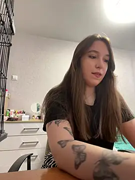 RiannaBrown online show from 04-24-26, 03:20