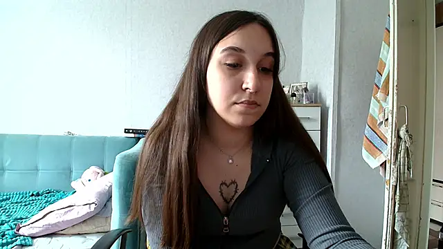 RiannaBrown online show from 05-27-26, 06:43