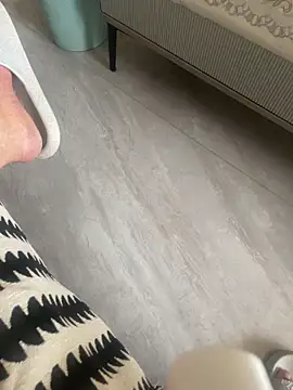 Snapshot of liming187 chatting on 04-09-26, 06:02 liming187 online show from 04-09-26, 06:02