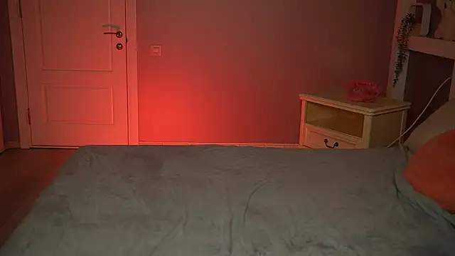 Snapshot of LilElfies chatting on 04-09-26, 09:53 LilElfies online show from 04-09-26, 09:53