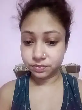 Snapshot of Hot_Soniya_08 chatting on 04-25-26, 06:38 Hot Soniya 08 online show from 04-25-26, 06:38