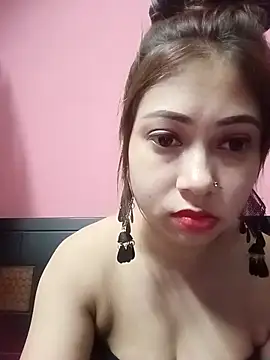 Snapshot of Hot_Soniya_08 chatting on 05-27-26, 12:57 Hot Soniya 08 online show from 05-27-26, 12:57