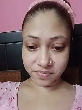 Snapshot of Hot_Soniya_08 chatting on 06-01-26, 06:20 Hot Soniya 08 online show from 06-01-26, 06:20