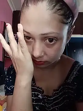 Snapshot of Hot_Soniya_08 chatting on 06-04-26, 05:57 Hot Soniya 08 online show from 06-04-26, 05:57