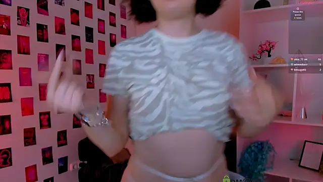 mia mooon  online show from 06-23-26, 11:52