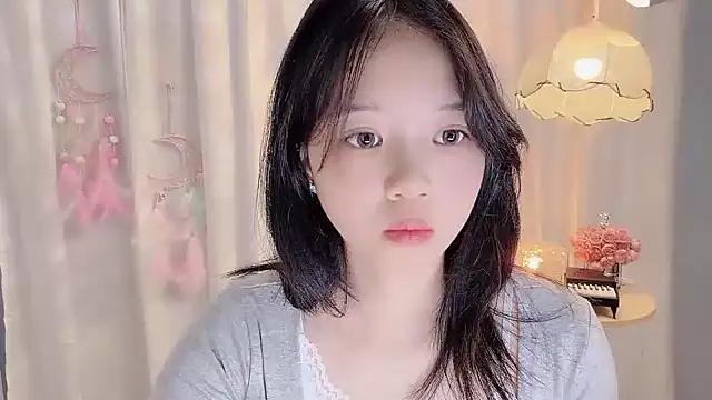 Xiaoqing00 online show from 07-20-26, 10:50