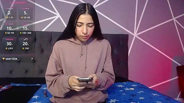 Snapshot of Violett1126 chatting on 04-18-26, 04:16 Violett1126 online show from 04-18-26, 04:16