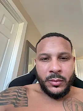 Snapshot of letsgetit30 chatting on 04-08-26, 02:39 letsgetit30 online show from 04-08-26, 02:39