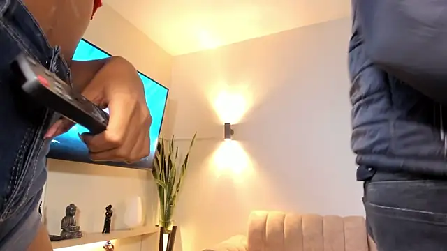 Honey luxury cute online show from 04-25-26, 08:28