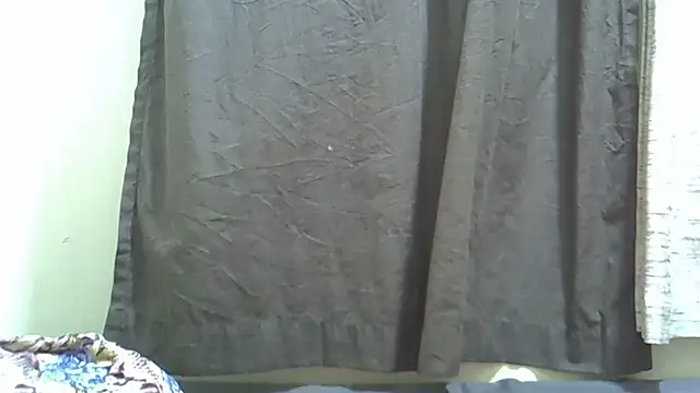 Snapshot of Tirries_Baddie chatting on 04-14-26, 12:27 Tirries Baddie online show from 04-14-26, 12:27