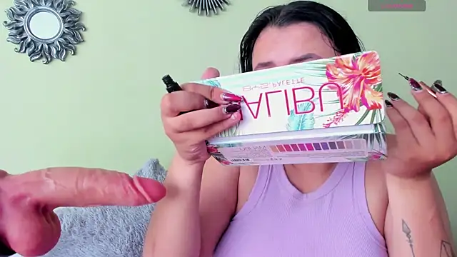 Snapshot of Cassle_ibarra_x chatting on 04-14-26, 07:53 Cassle ibarra x online show from 04-14-26, 07:53