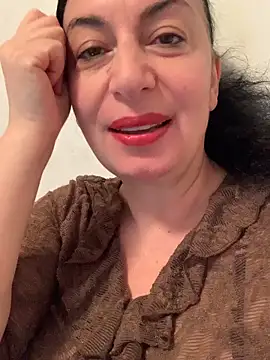 Lizzaa80 online show from 04-26-26, 08:23