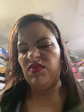 MIA ROSSEEE online show from 05-15-26, 10:33