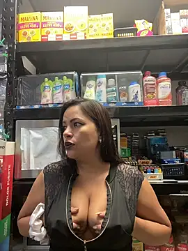 MIA ROSSEEE online show from 06-11-26, 12:32