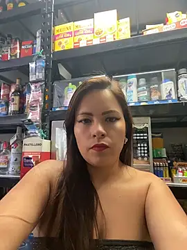 MIA ROSSEEE online show from 07-27-26, 08:38