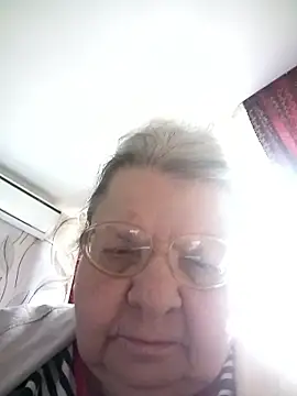 MartaMia68 online show from 04-25-26, 01:52