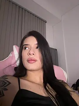 Snapshot of Giiasteele chatting on 04-24-26, 12:46 Giiasteele online show from 04-24-26, 12:46