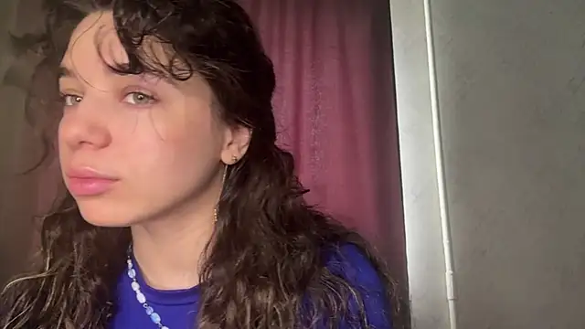 Angeliheee online show from 04-16-26, 10:16