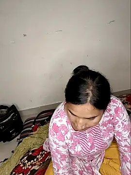 Hot night online show from 04-17-26, 06:44