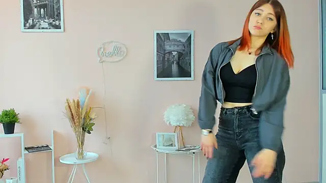 FallonGarza online show from 04-11-26, 05:34