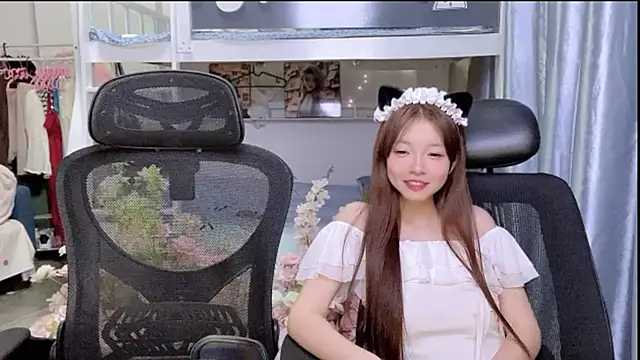 Snapshot of xiaoqiao-daqiao chatting on 05-16-26, 07:34 xiaoqiao-daqiao online show from 05-16-26, 07:34