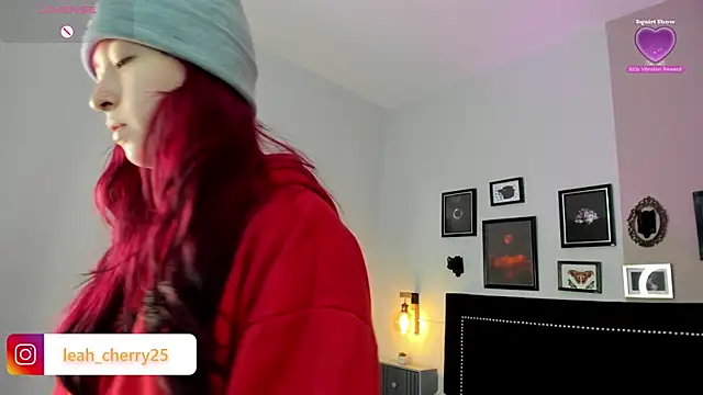 Leah cherry online show from 05-08-26, 10:48