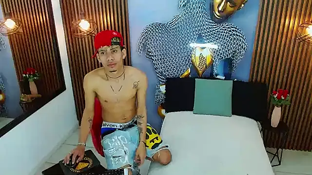 Skinny cute Alyer online show from 07-22-26, 02:14