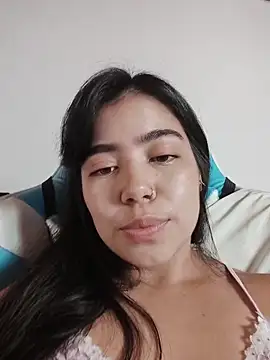 Iam eli09 online show from 04-21-26, 01:42