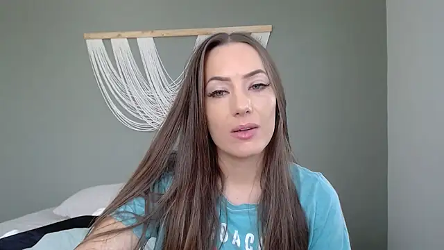 sireneyesonly online show from 04-10-26, 08:13