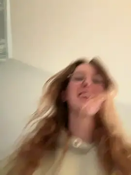 SweetNatalie699 online show from 04-10-26, 03:39