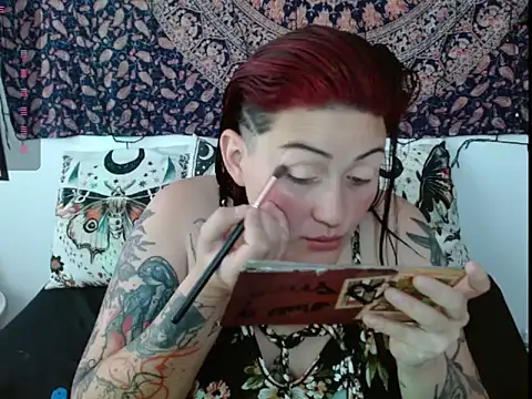 Ozzy Valentino online show from 07-25-26, 09:23