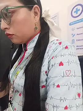 Snapshot of SOFI__10 chatting on 07-09-26, 12:42 SOFI 10 online show from 07-09-26, 12:42