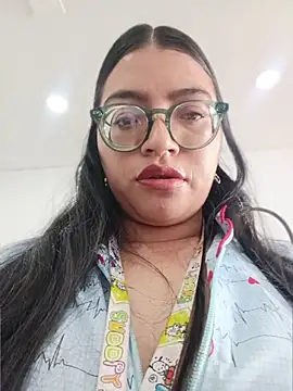 Snapshot of SOFI__10 chatting on 07-28-26, 02:13 SOFI 10 online show from 07-28-26, 02:13